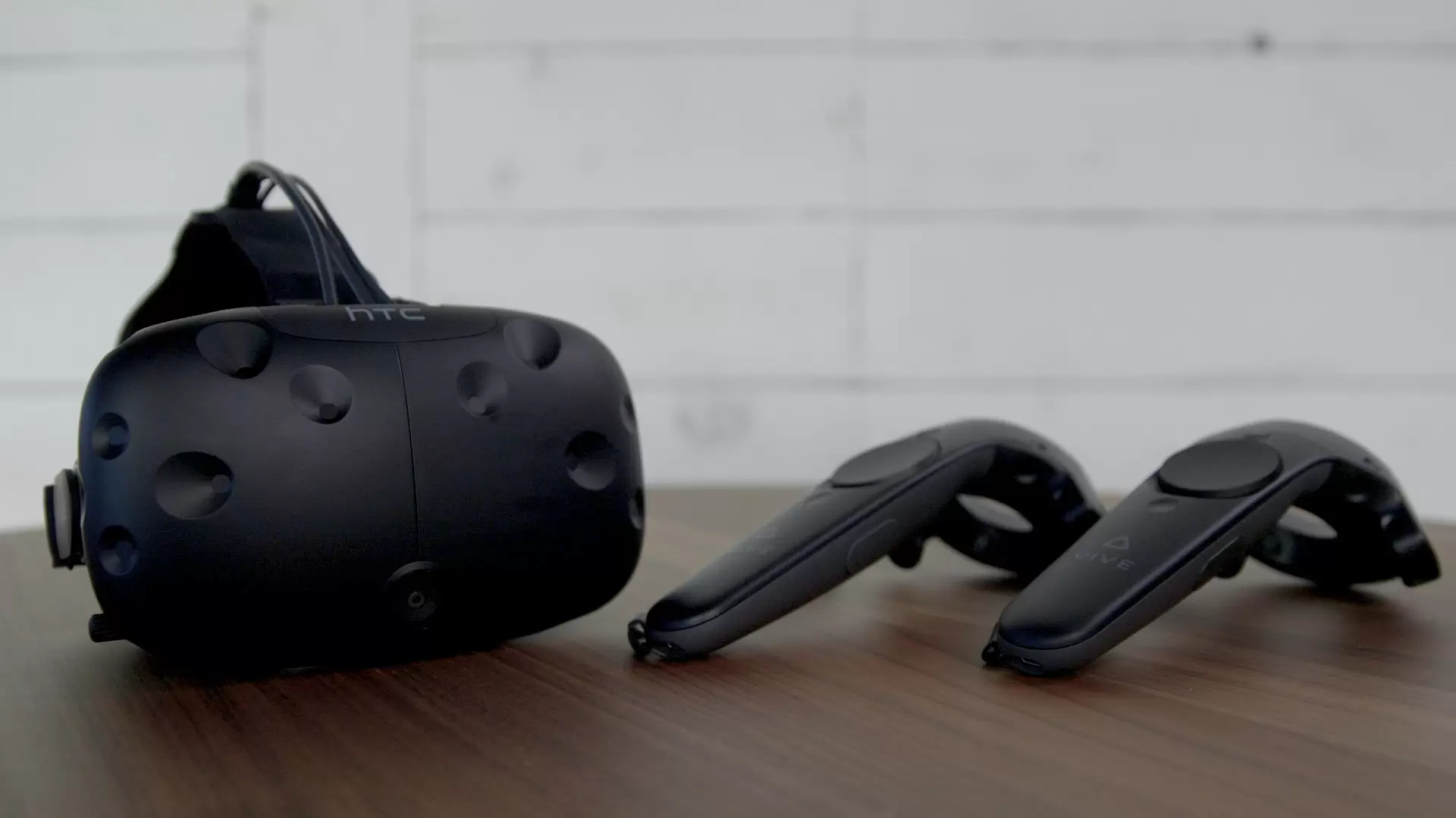 Шлем виртуальной реальности HTC VIVE